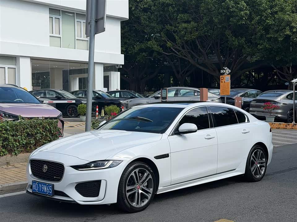 Jaguar XEL