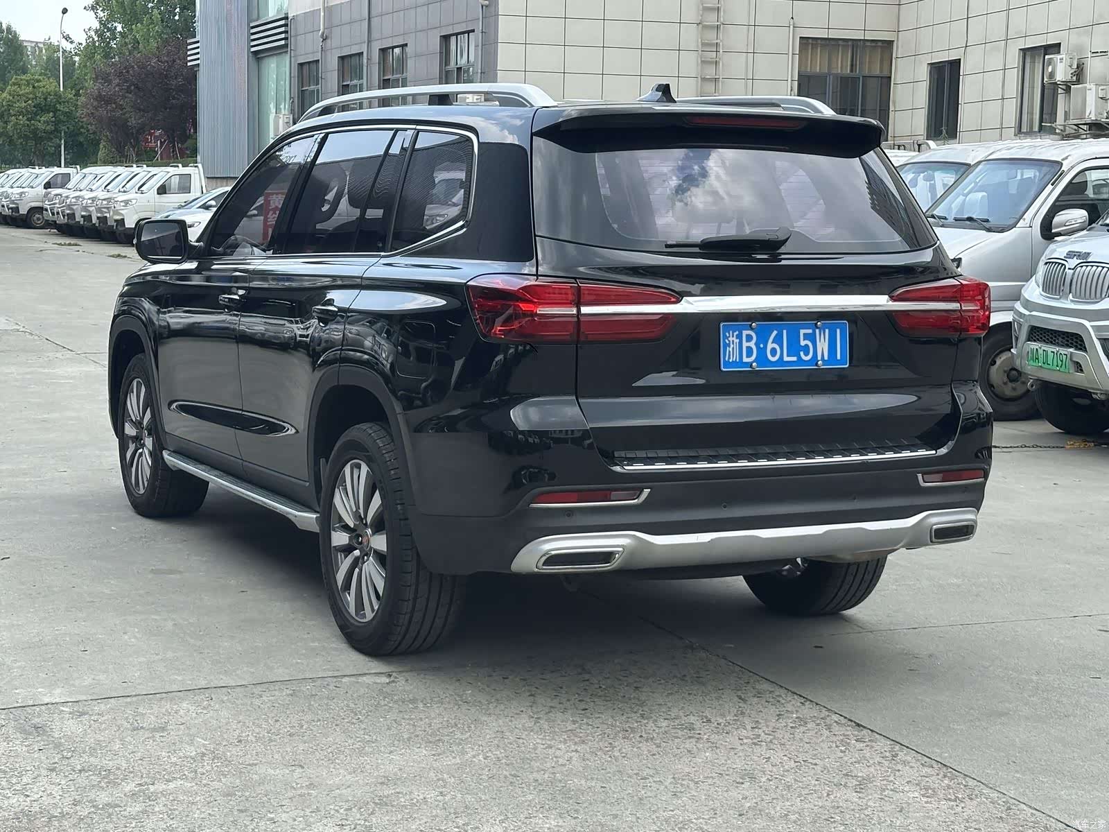 Roewe RX8, 2018 14