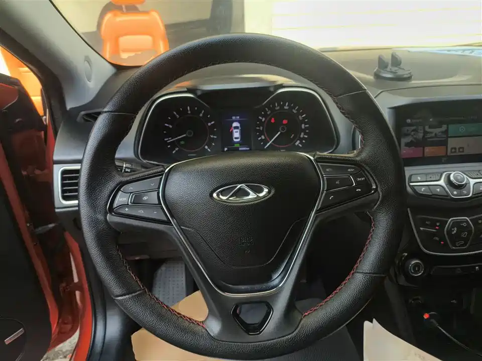 Chery Arrizo 5