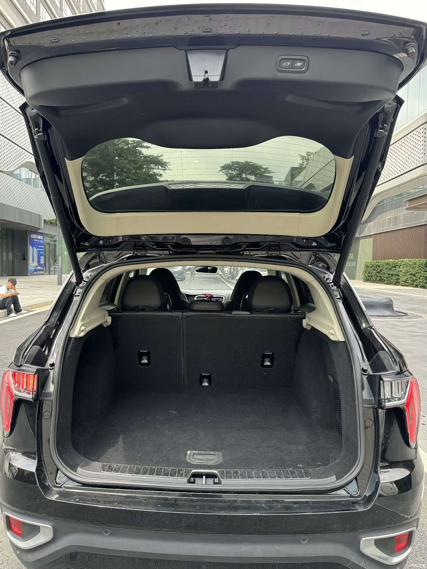 Lynk & Co 01, 2020 18