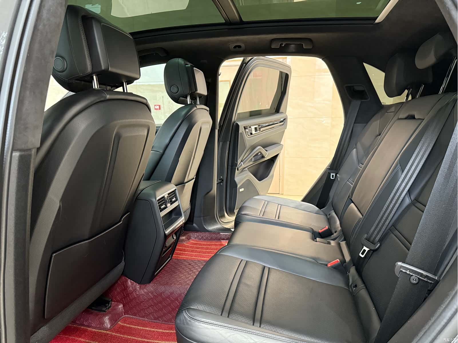Porsche Cayenne, 2022 13