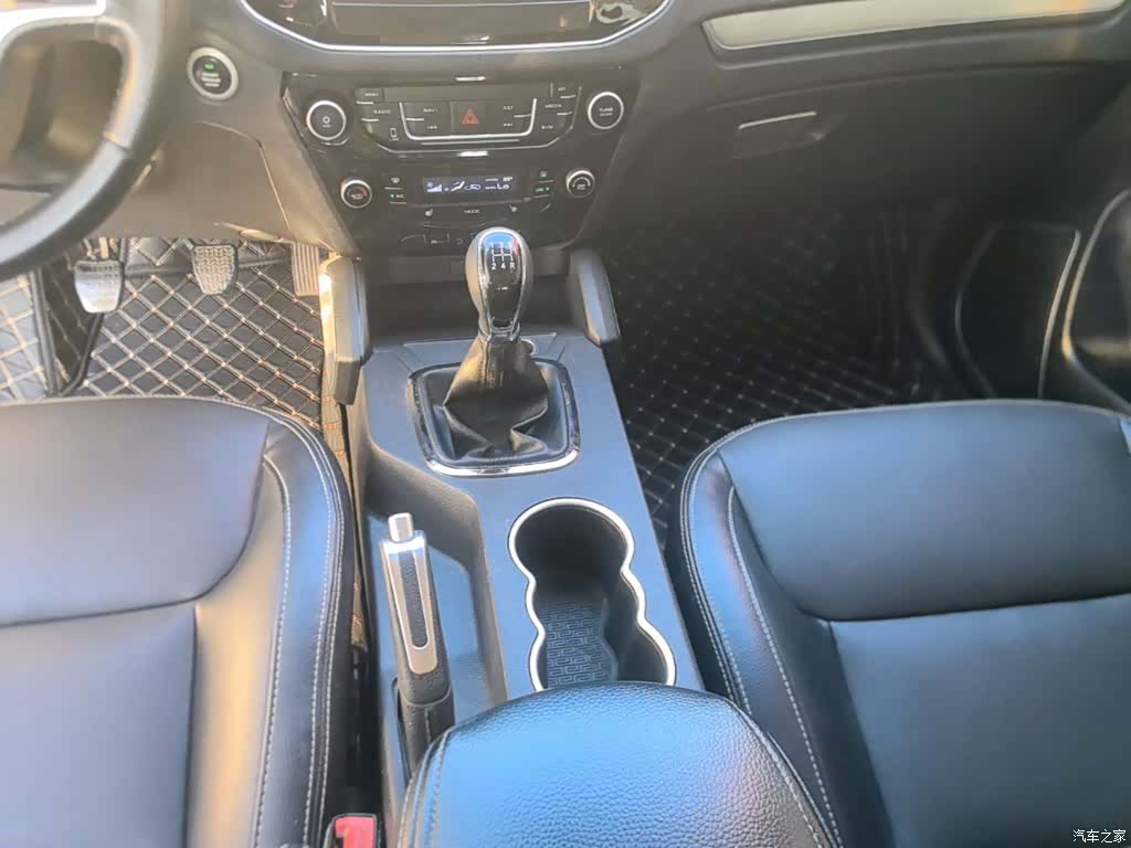 Geely X6, 2016 14