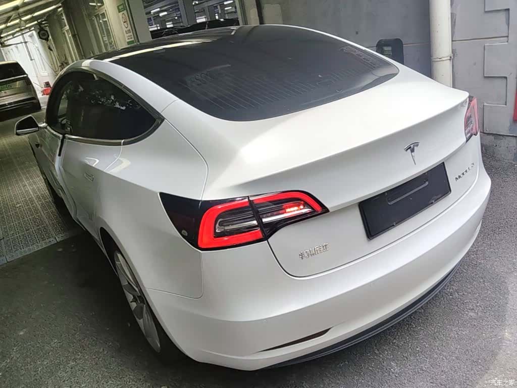 Tesla Model 3, 2020 все фото