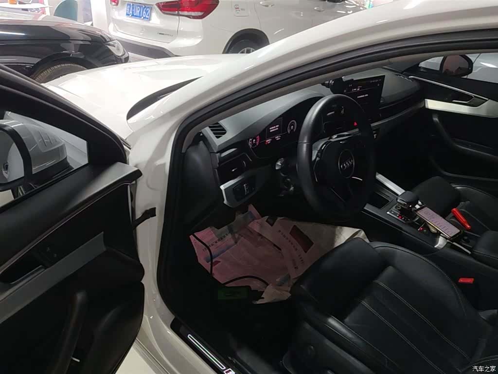 Audi A4L, 2020 16