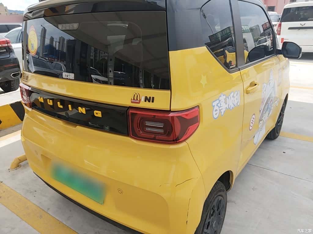 Wuling MINIEV, 2021 7