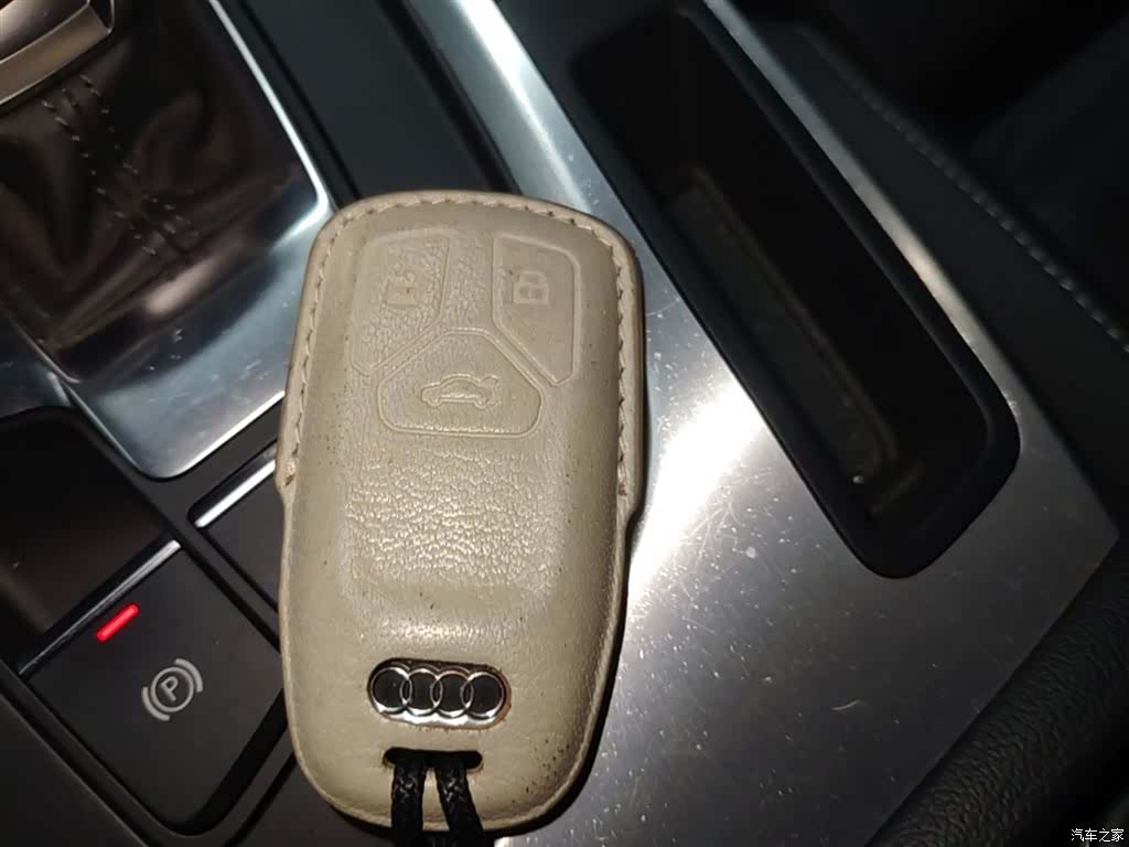 Audi A4L, 2020 9