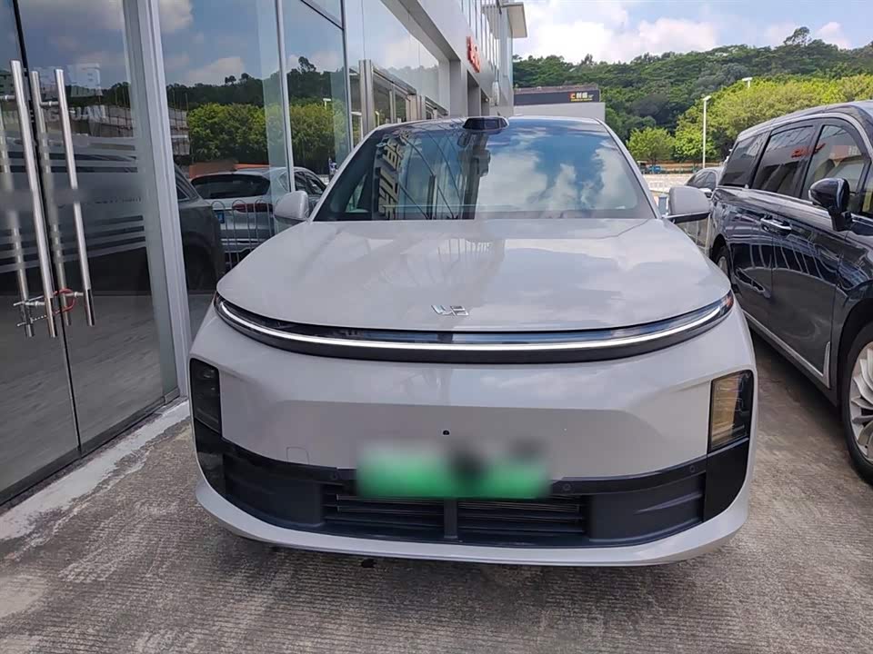Li Auto Ideal L6
