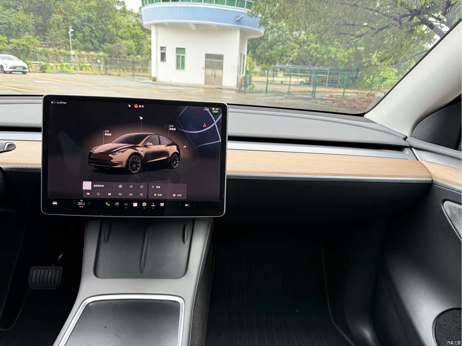 Tesla Model Y, 2022 12