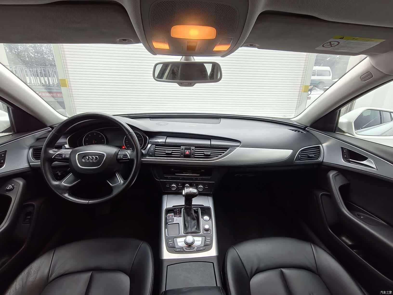Audi A6L, 2014 13