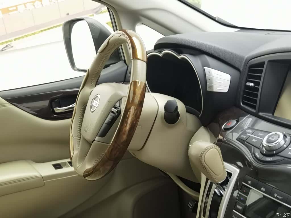 Nissan SL, 2017 22