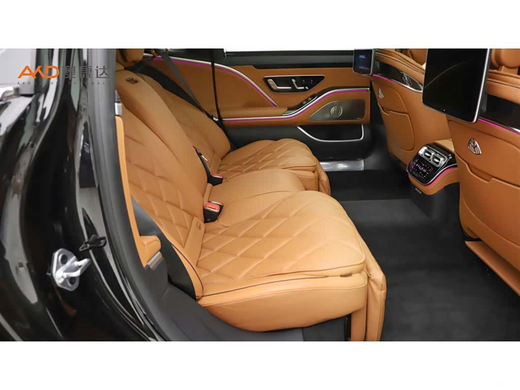 Maybach S480, 2021 8
