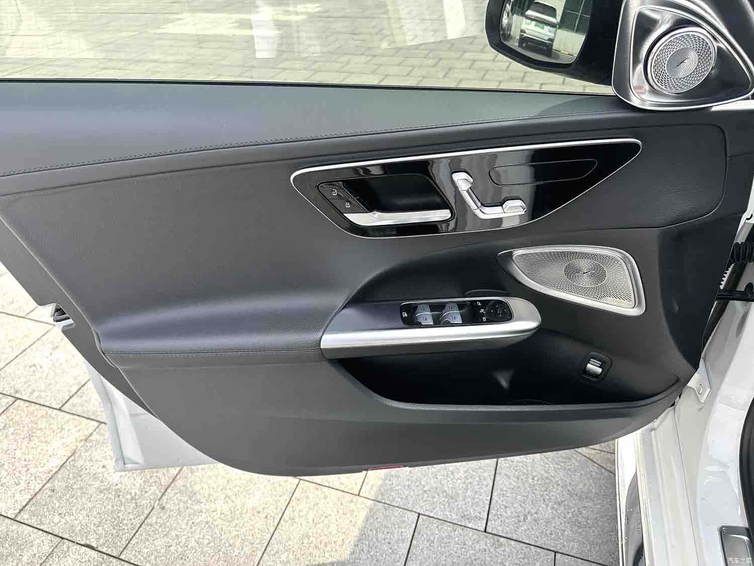 Mercedes-Benz C-Class, 2022 11