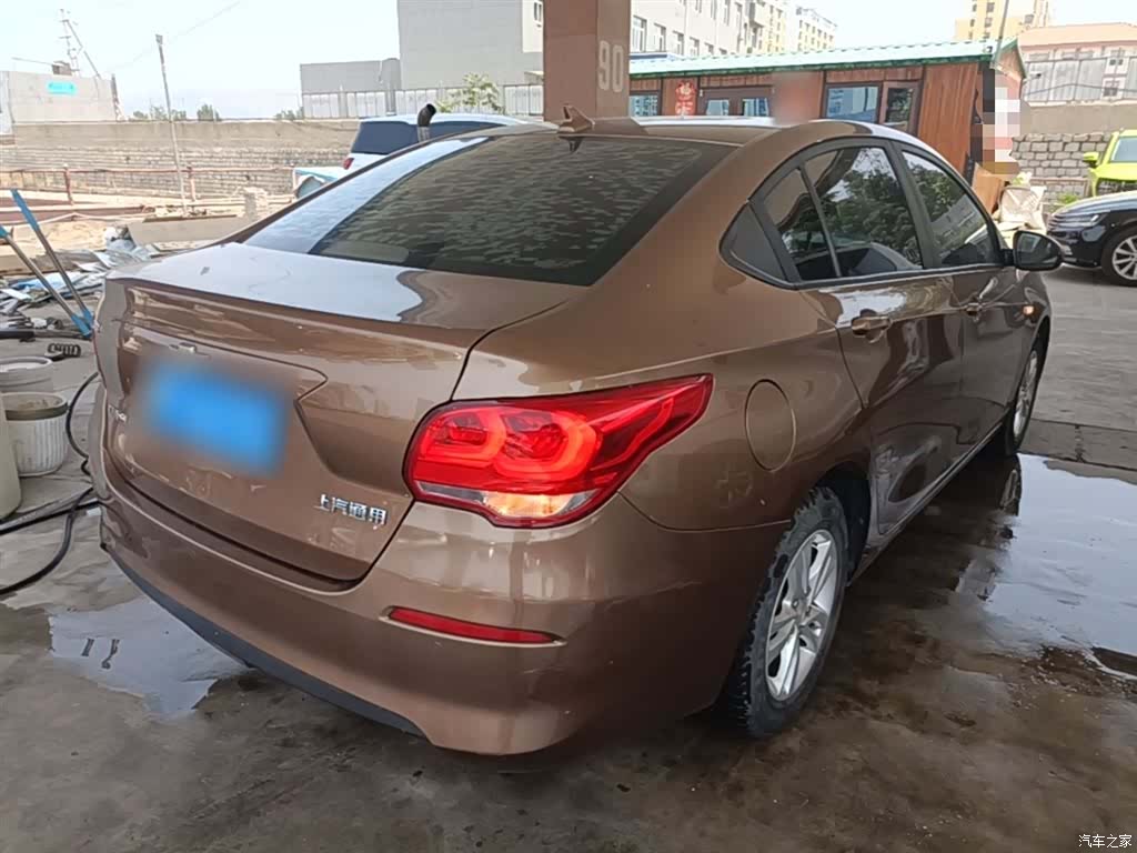 Chevrolet 320, 2018 7