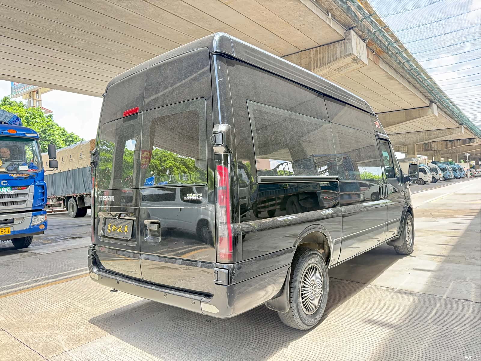 JMC 7, 2023 все фото