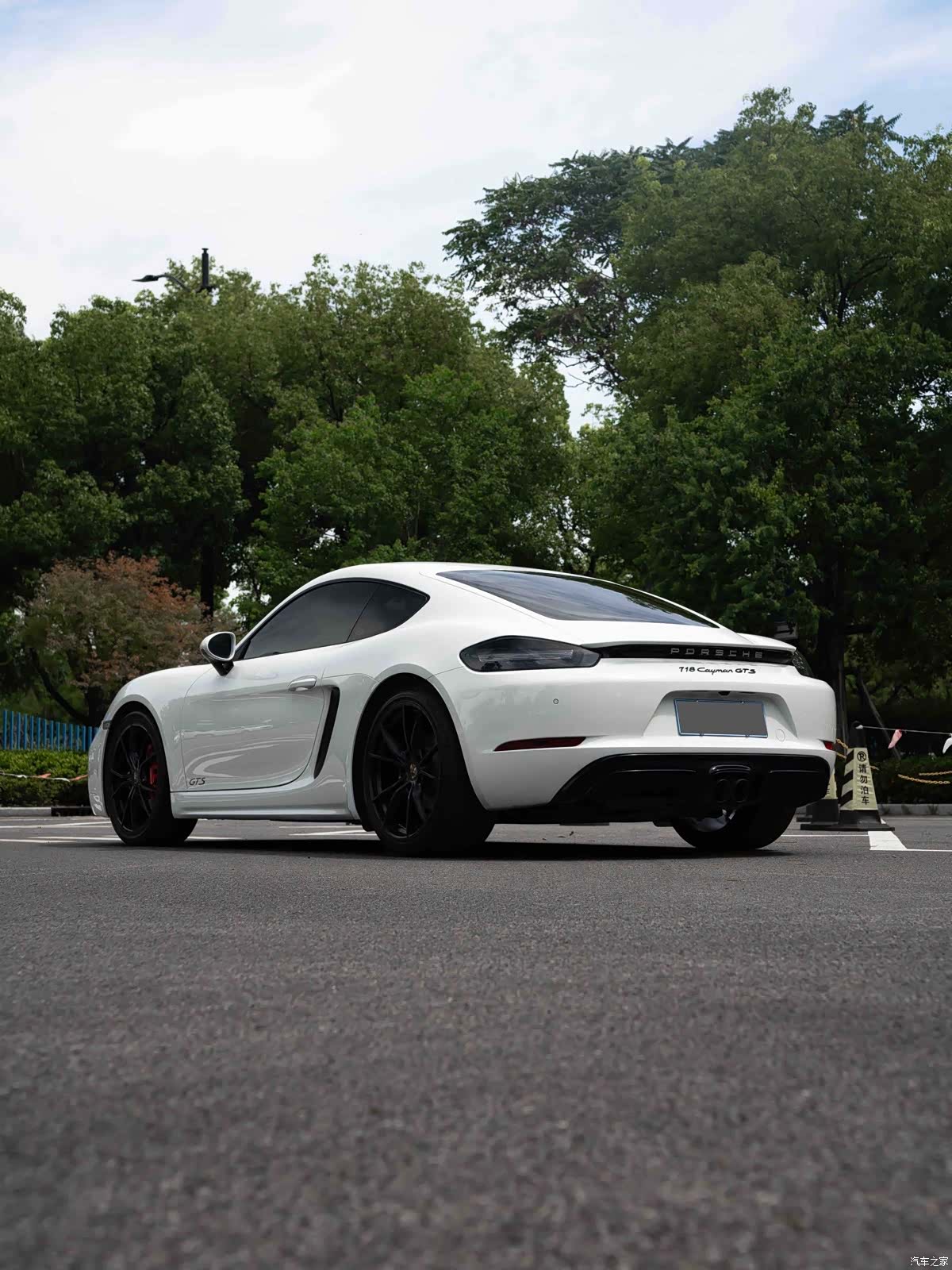 Porsche Cayman, 2018 18