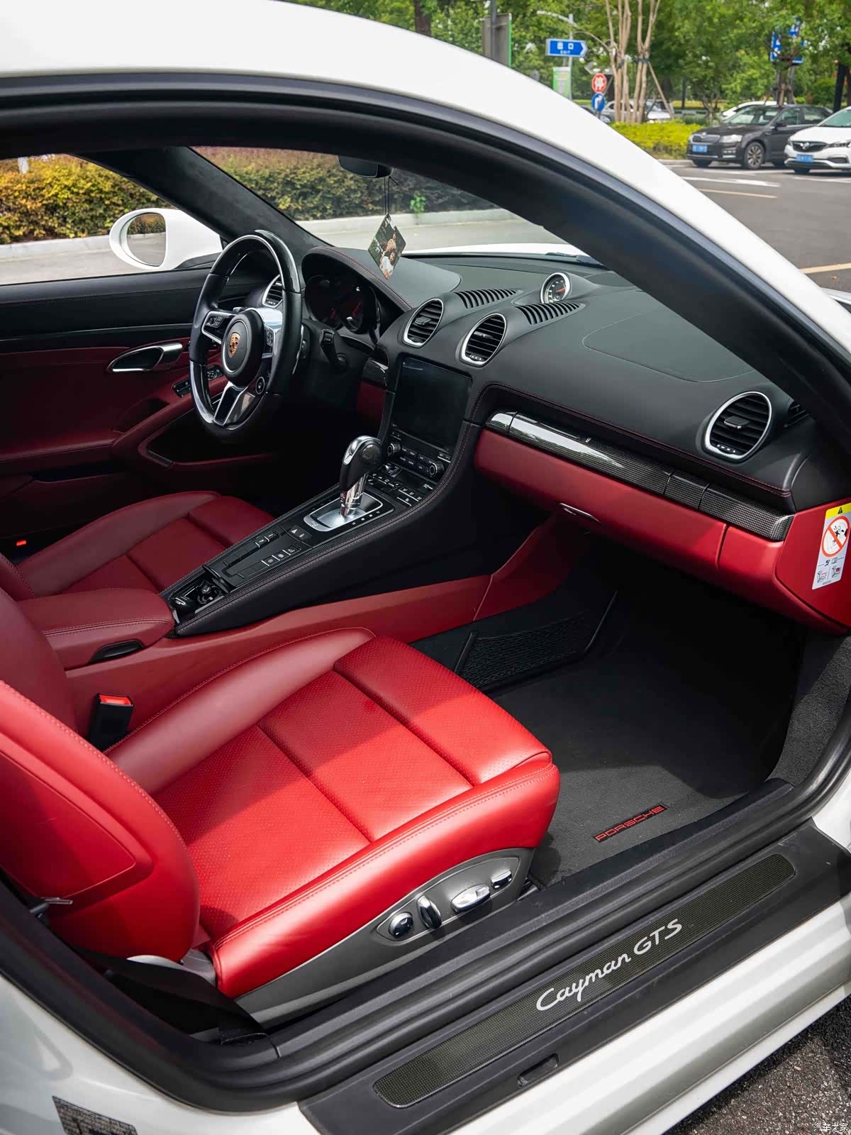 Porsche Cayman, 2018 6