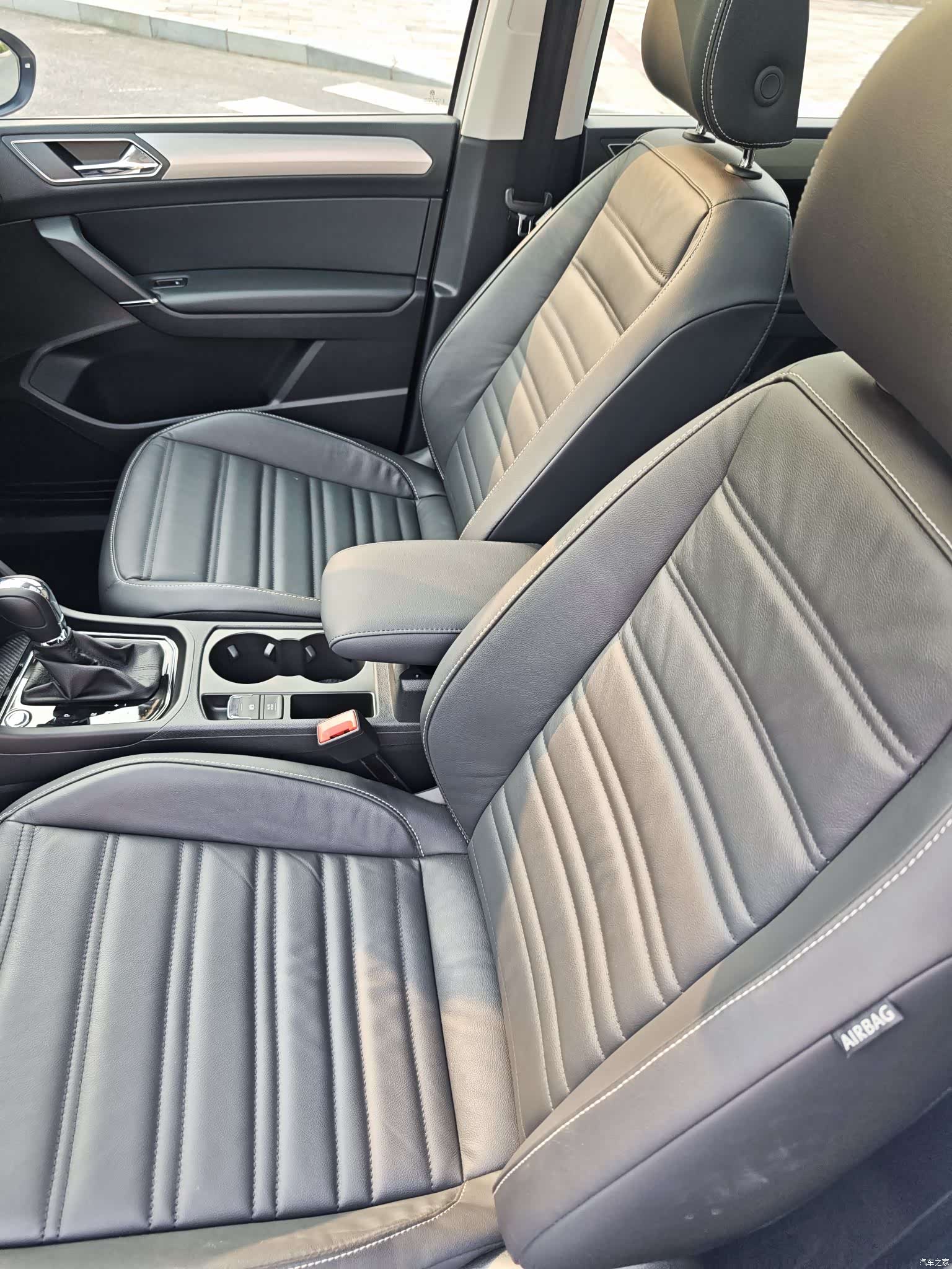 Volkswagen L, 2023 9