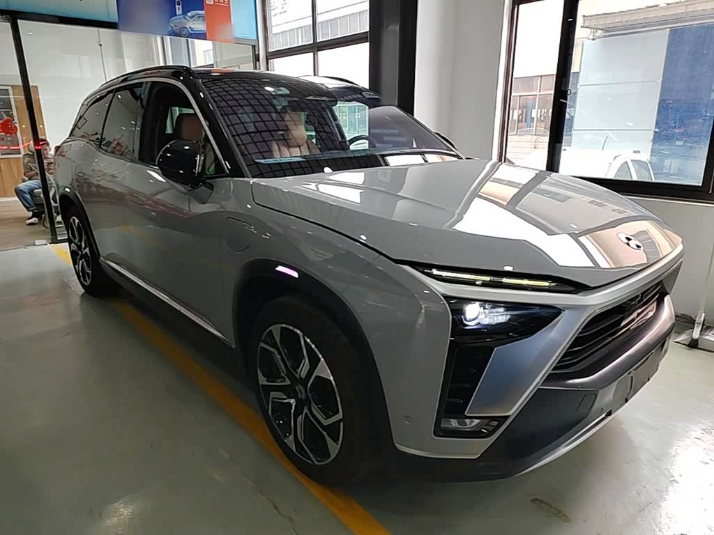 NIO ES8, 2020 4