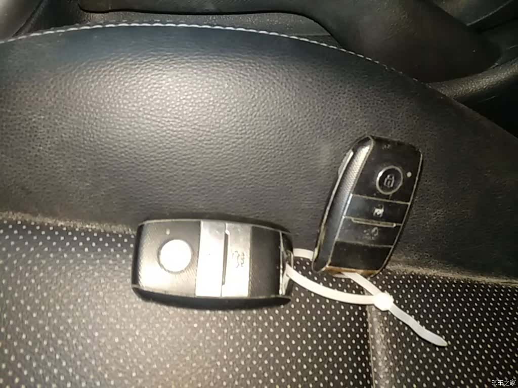 Kia KX3, 2016 9