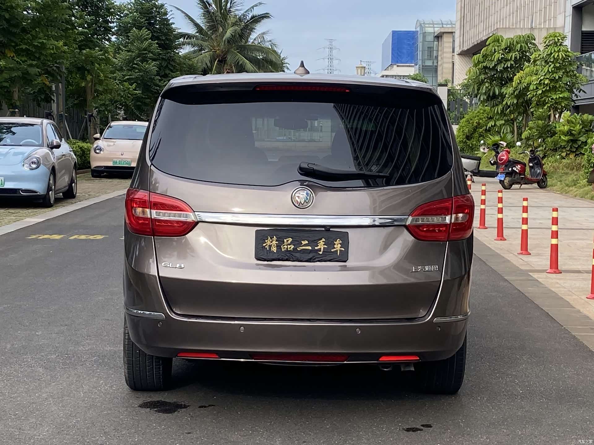 Buick GL8, 2016 19