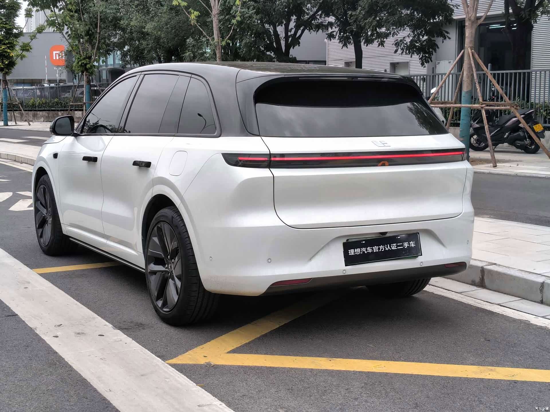 Li Auto L6, 2024 7