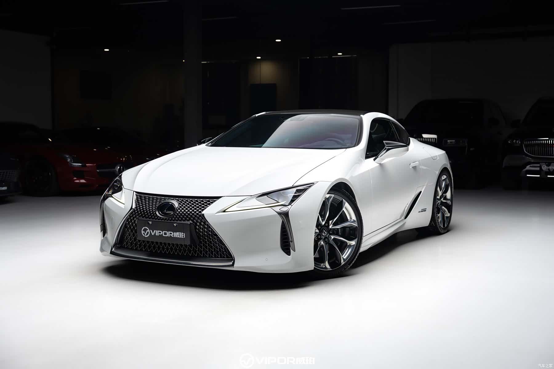 Lexus LC, 2018 1