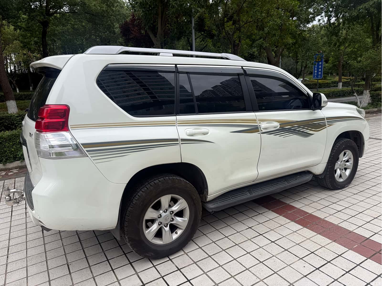 Toyota Prado, 2011 все фото
