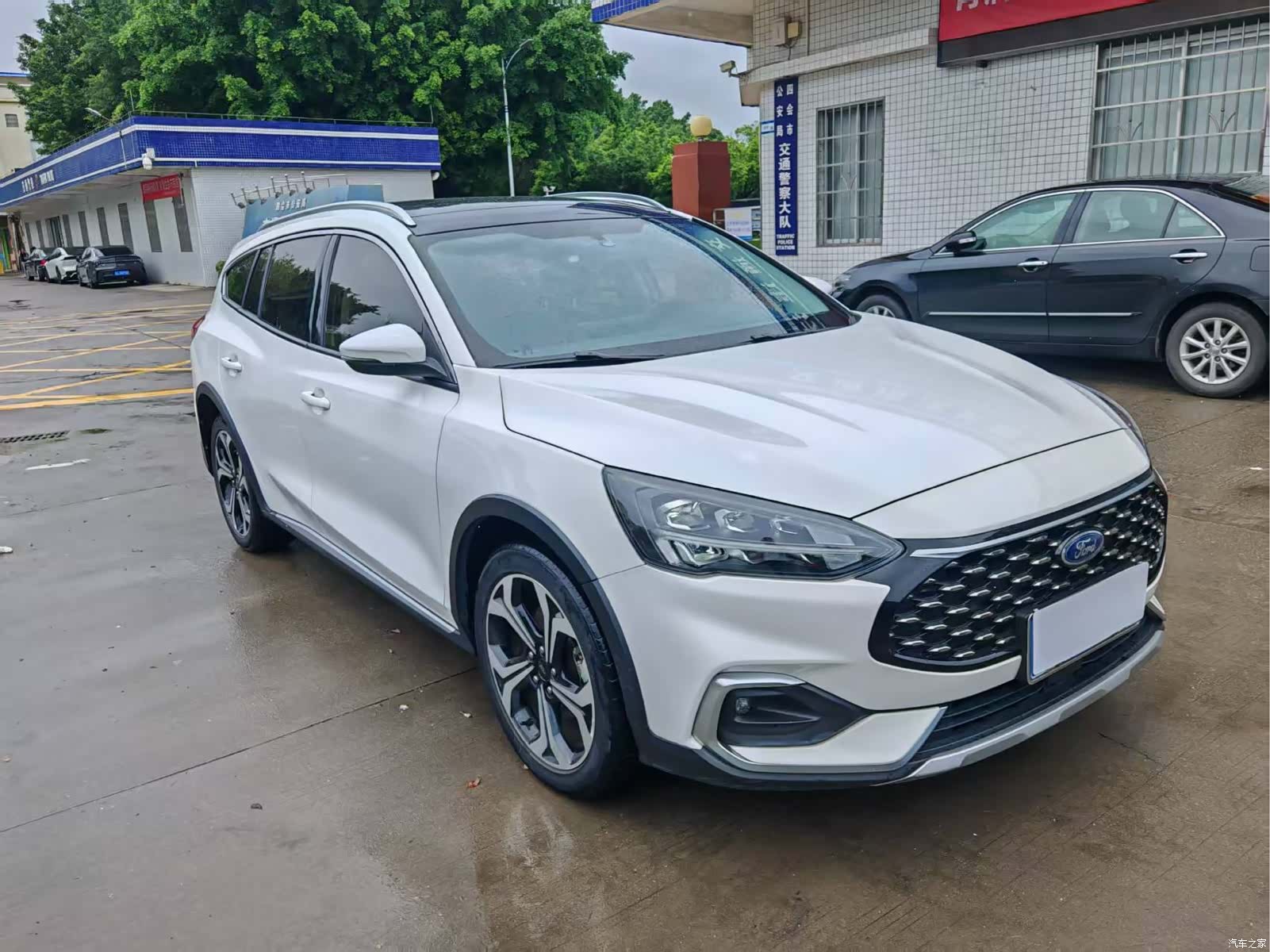 Ford Focus, 2021 3