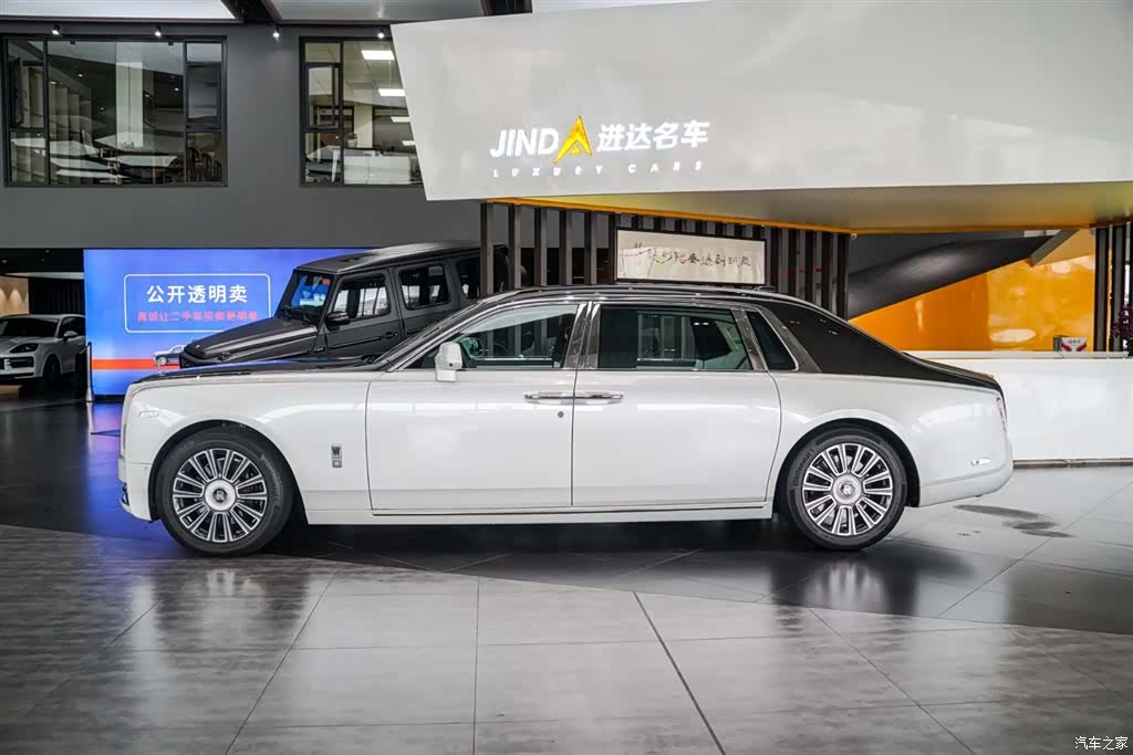 Rolls-Royce Phantom, 2019 7
