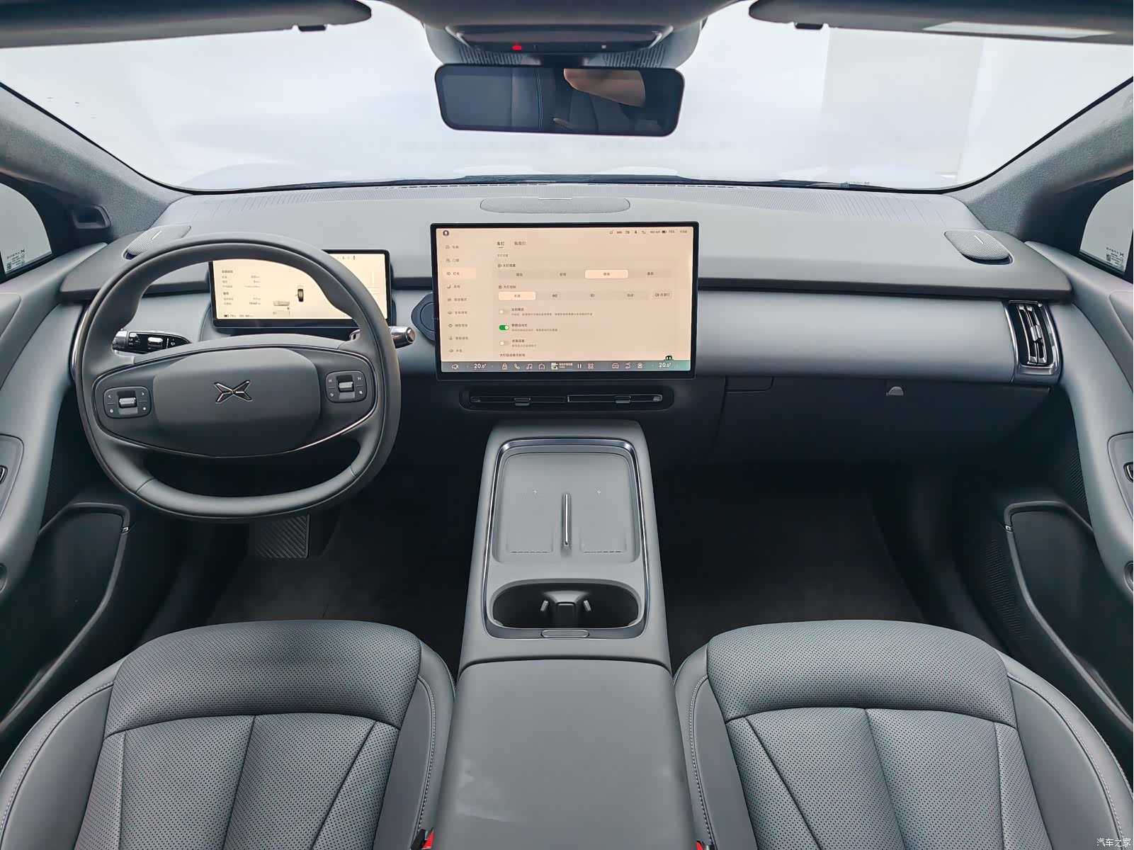 Xpeng P7, 2025 15