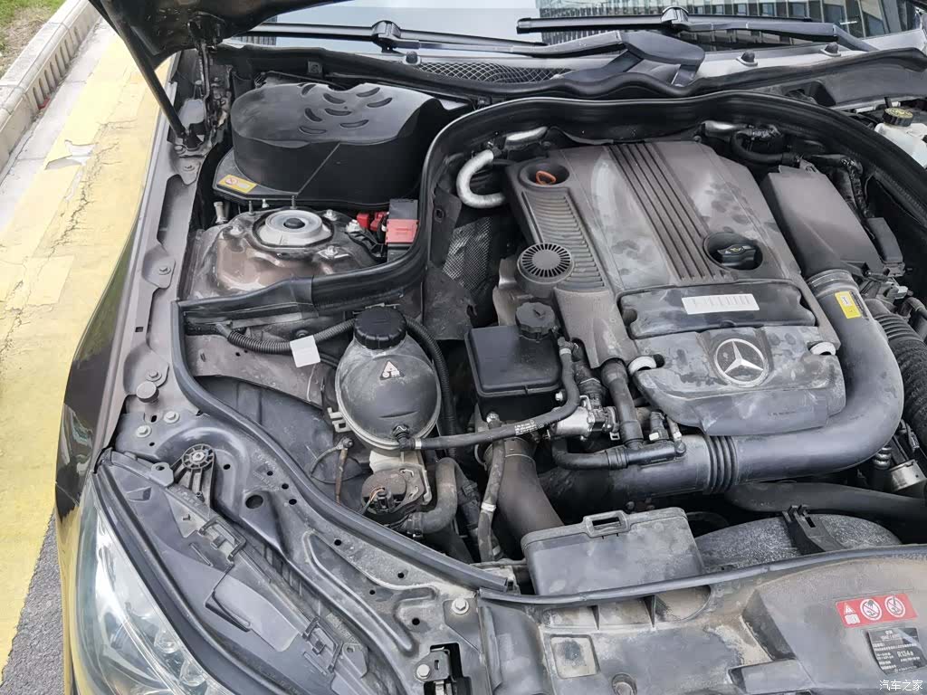 Mercedes-Benz E-Class, 2015 21