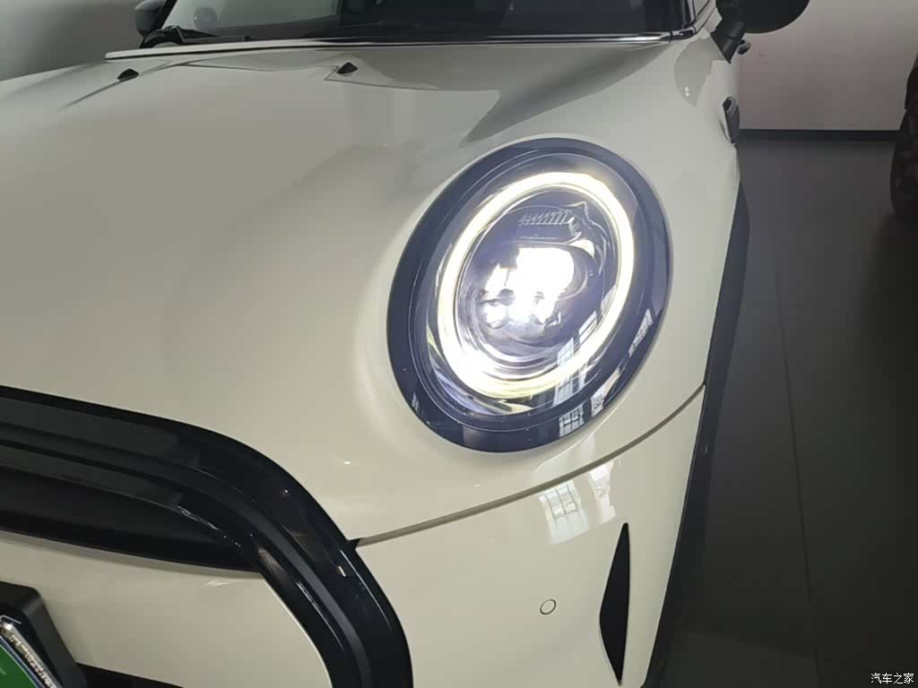 Mini Cooper, 2022 24