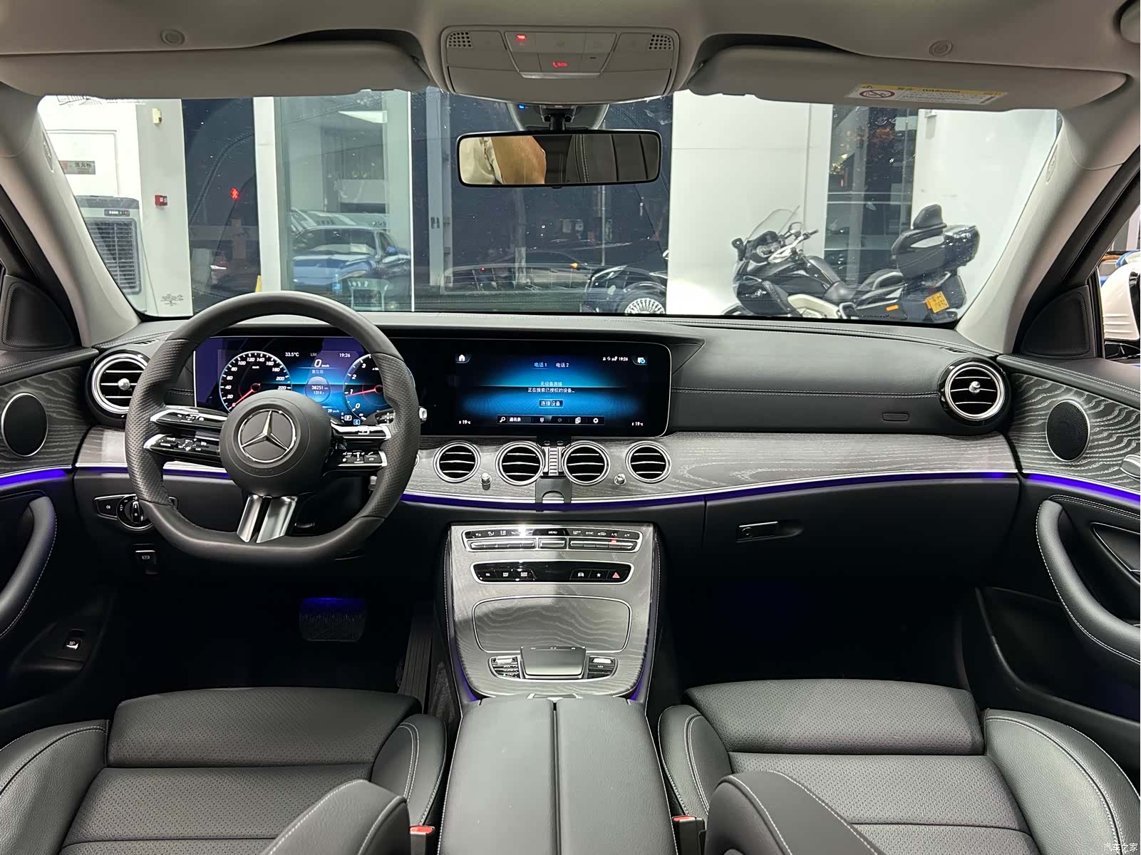 Mercedes-Benz E-Class, 2022 все фото