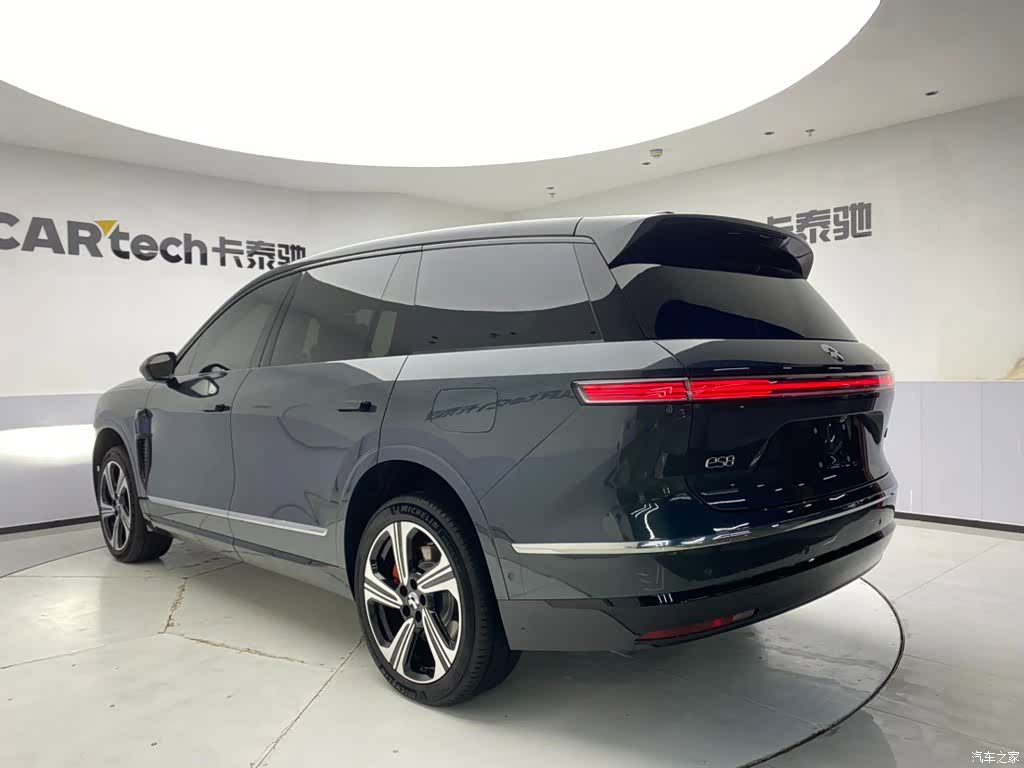 NIO ES8, 2025 7
