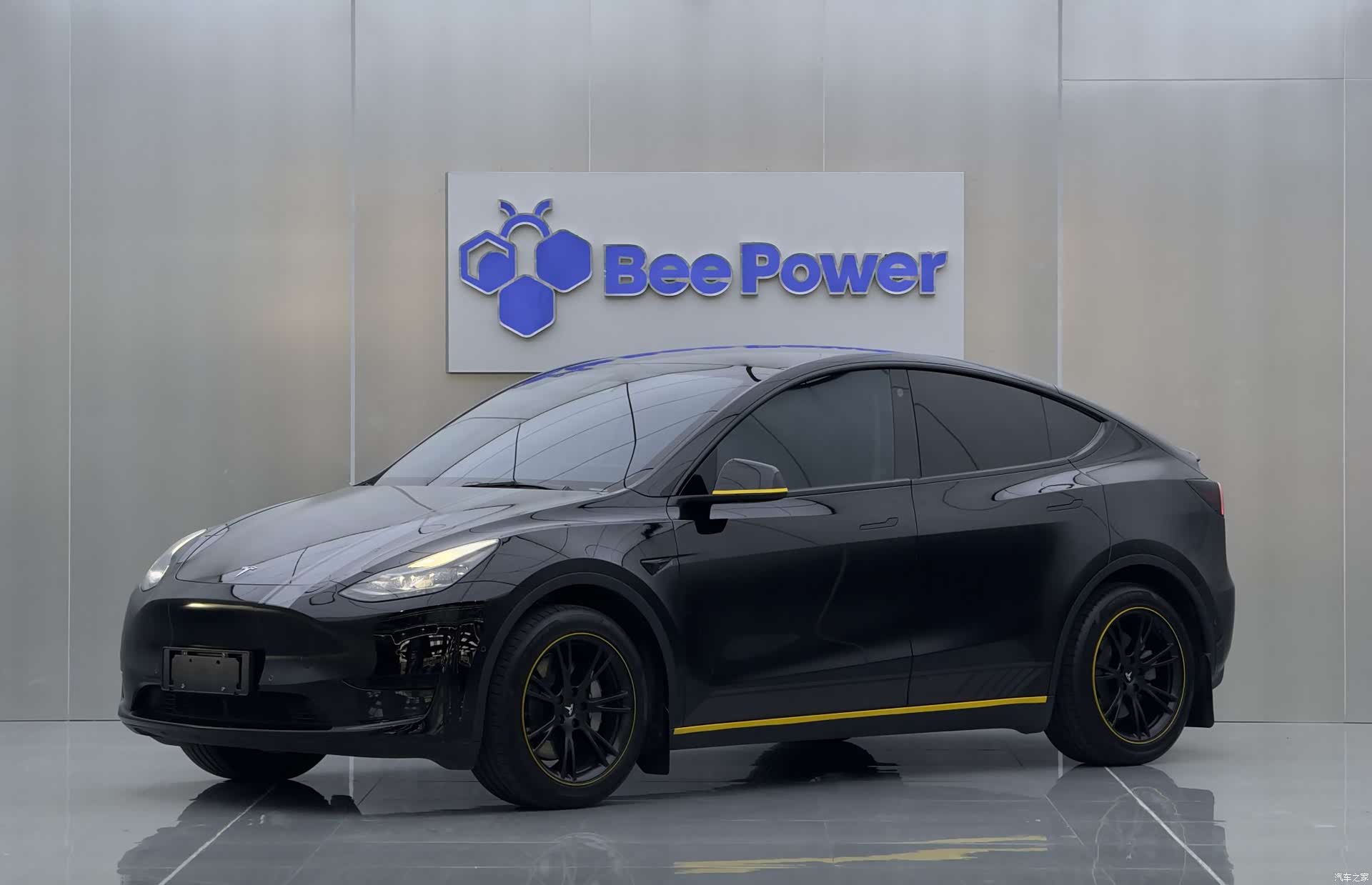 Tesla Model Y, 2022 2