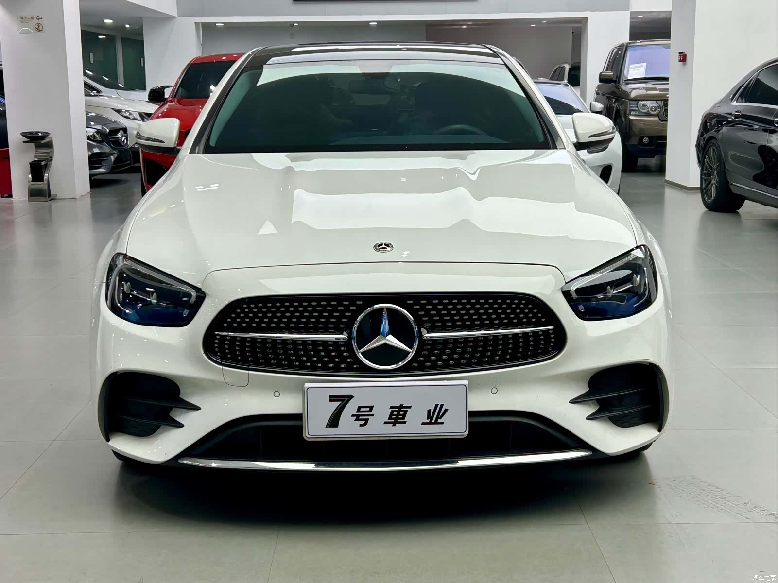 Mercedes-Benz E-Class, 2022 3