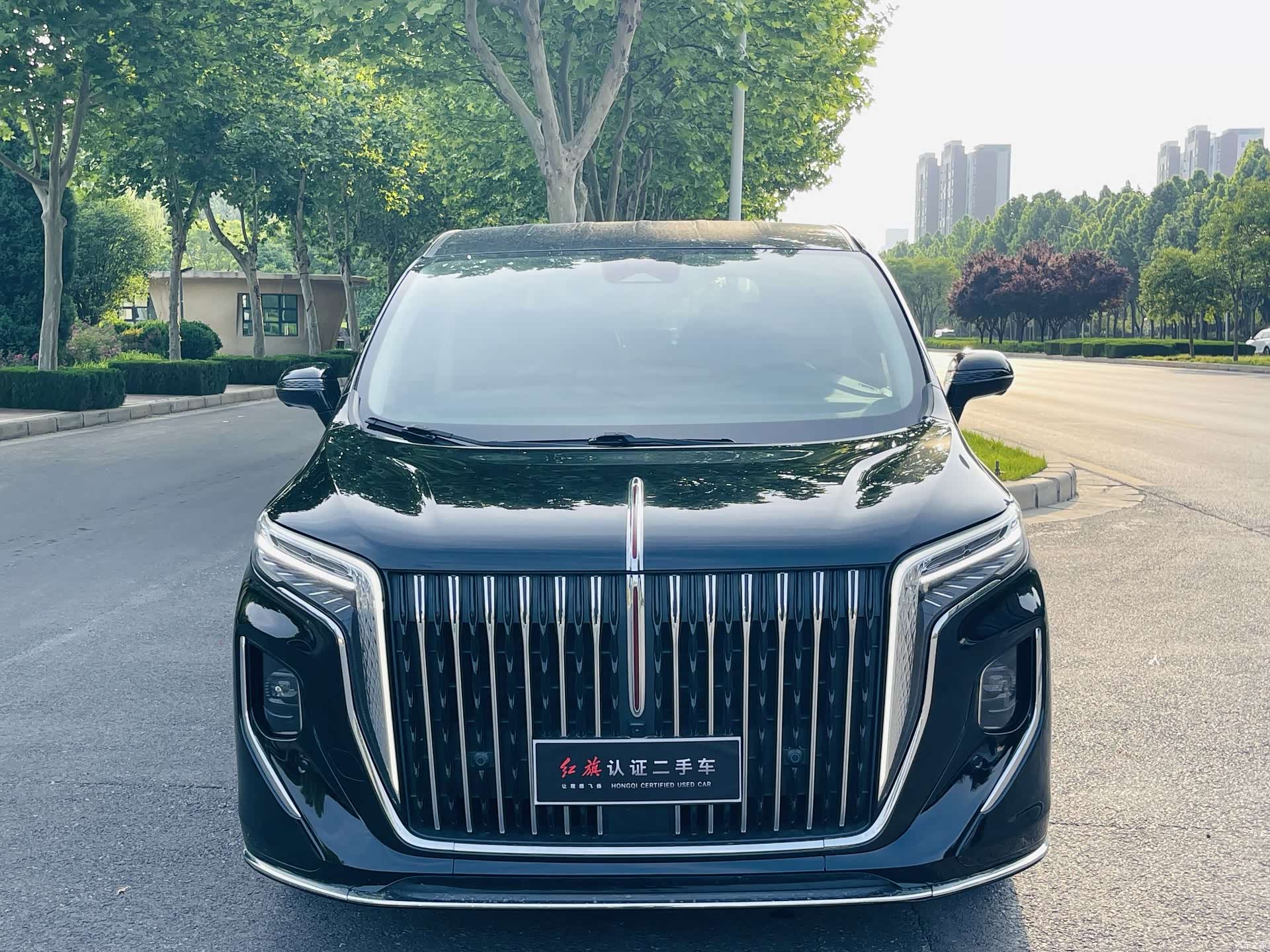 Hongqi HQ9, 2023 2