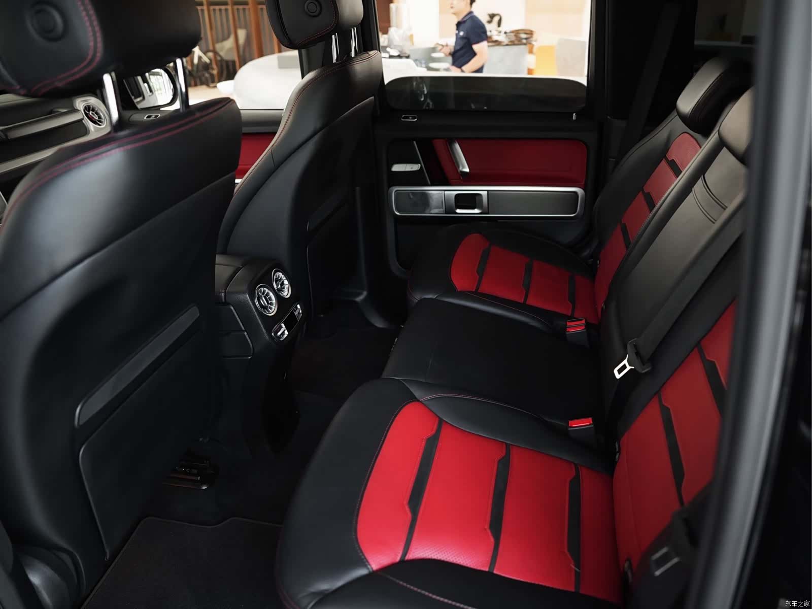 Mercedes-Benz G-Class, 2018 6