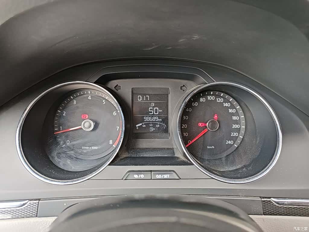 Volkswagen Bora, 2015 12