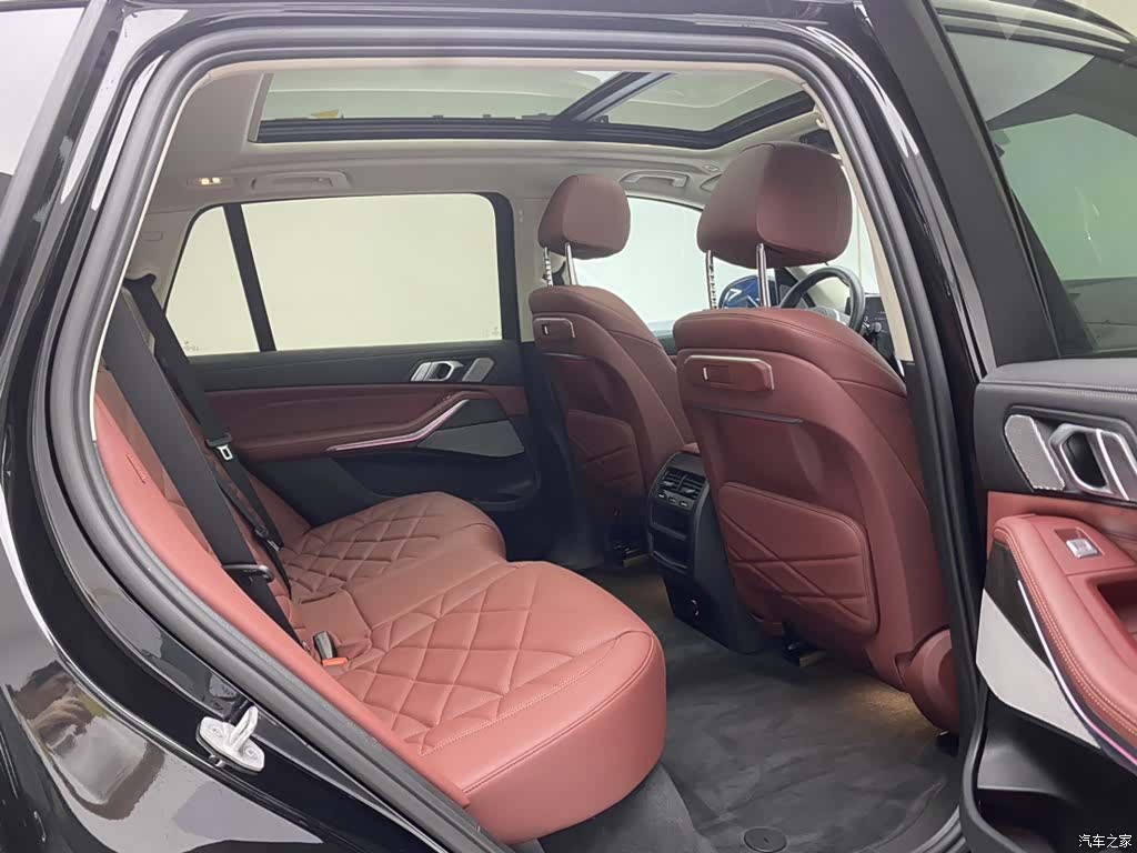BMW X5, 2025 22