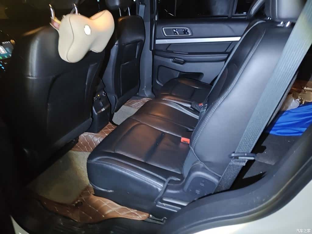 Ford Explorer, 2017 15