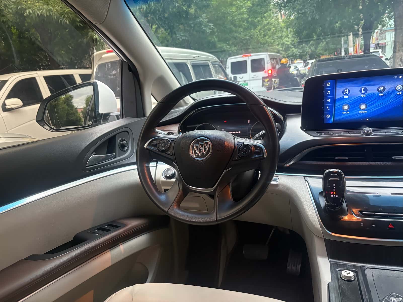 Buick GL8, 2020 10