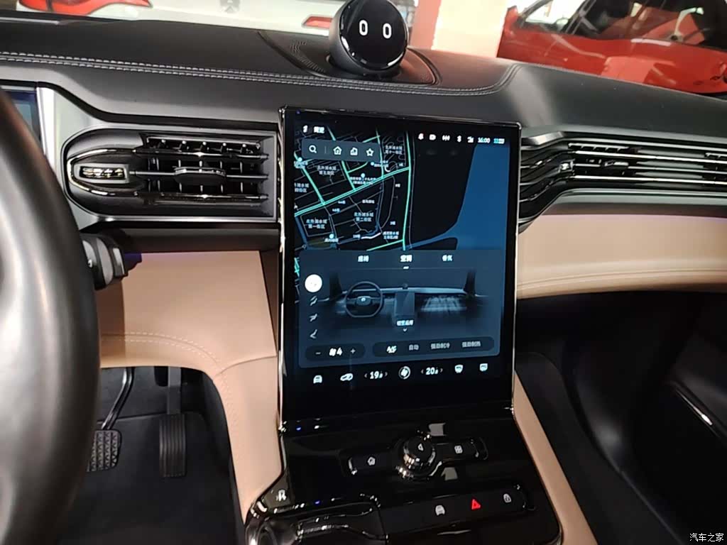 NIO ES8, 2021 13