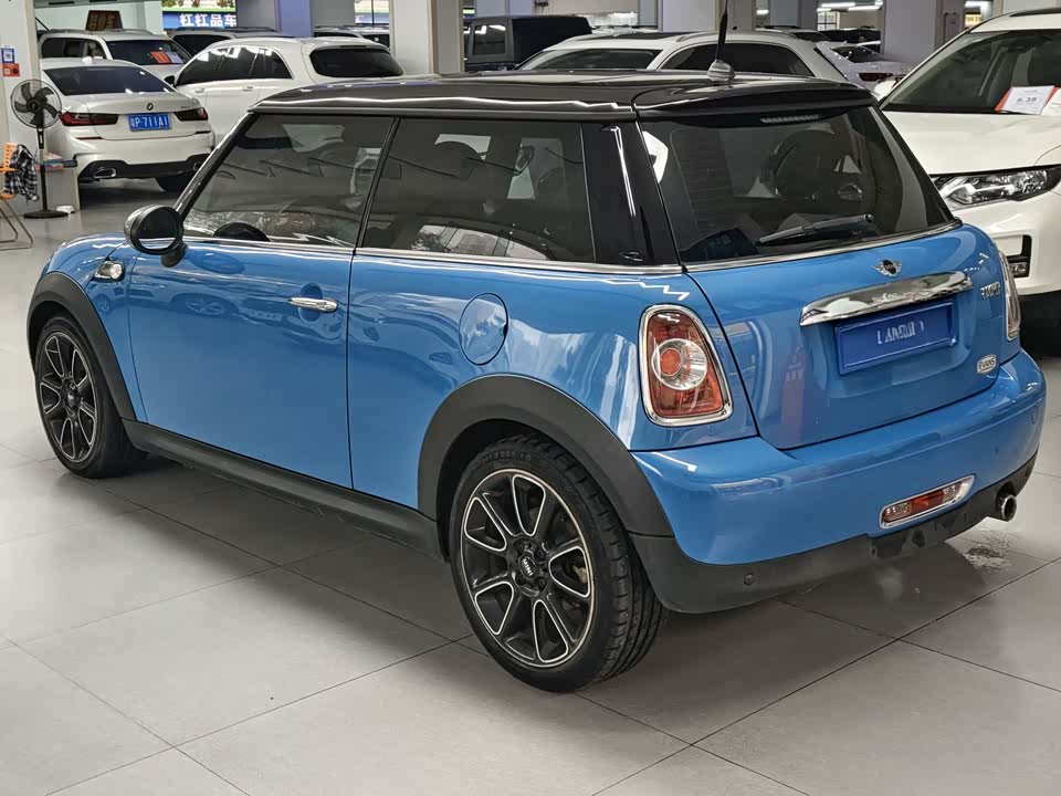 MINI MINI
