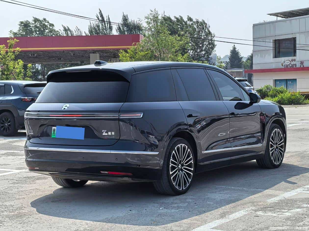 NIO ES8, 2025 4