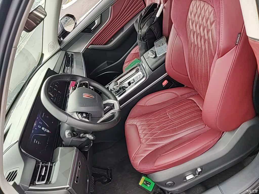 Hongqi HS5, 2024 22