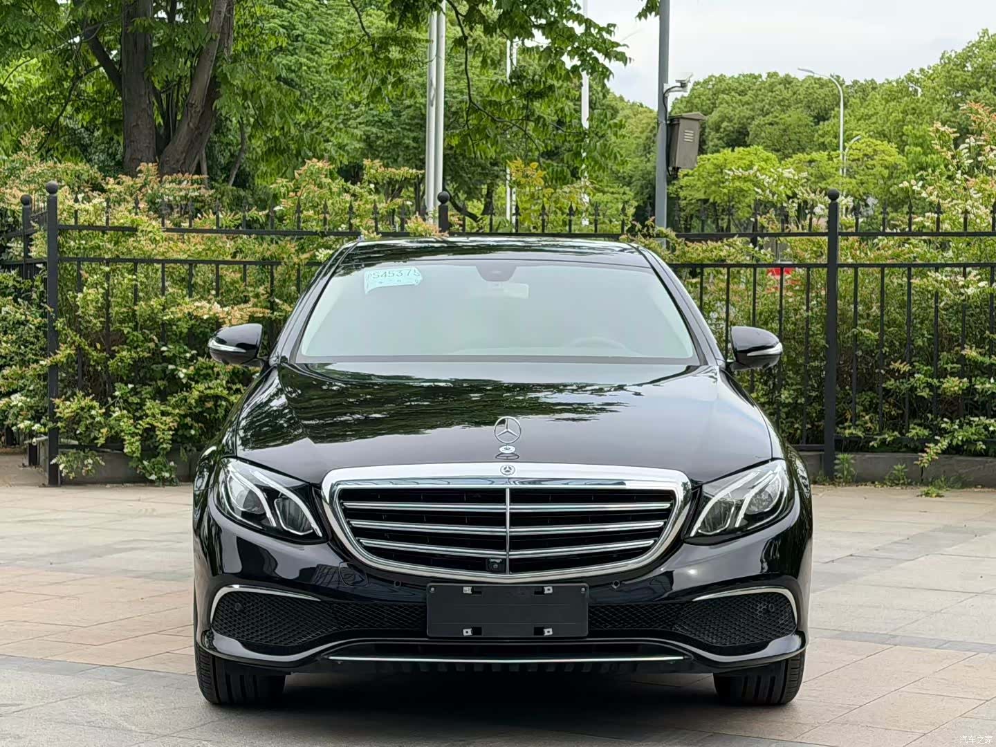 Mercedes-Benz E-Class, 2020 1