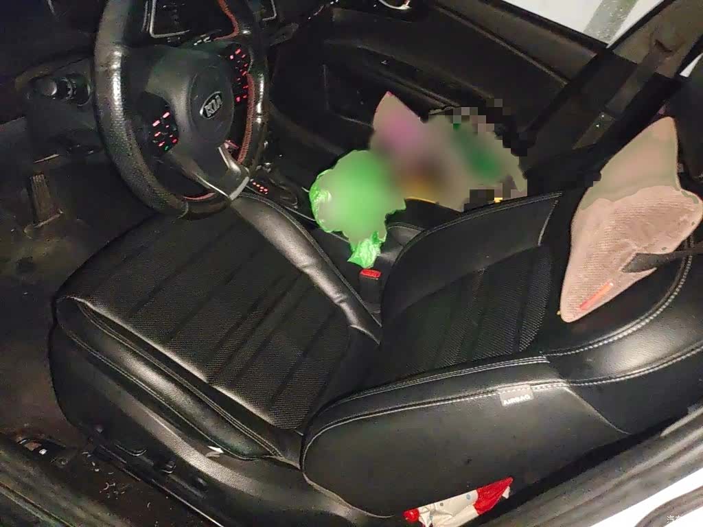 Kia K4, 2014 8