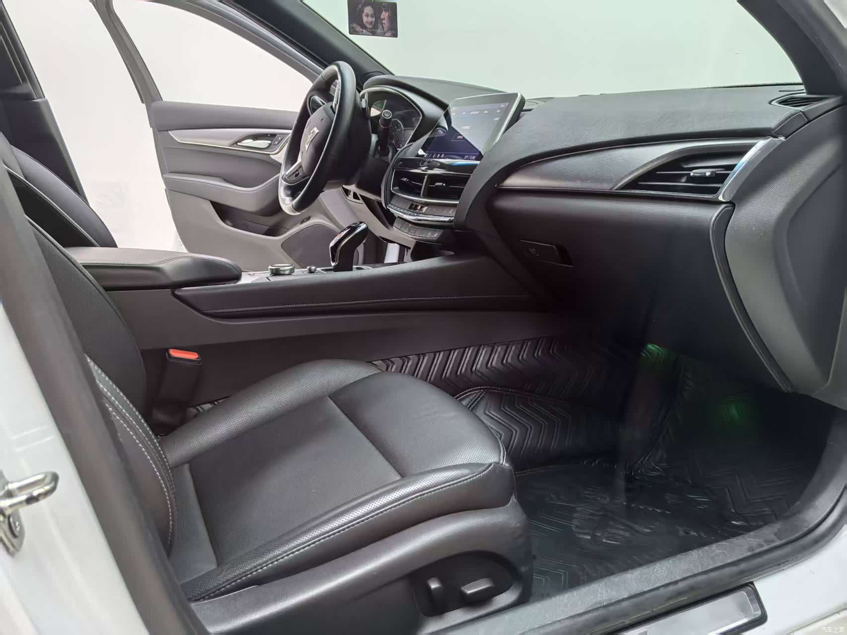 Cadillac CT5, 2022 9