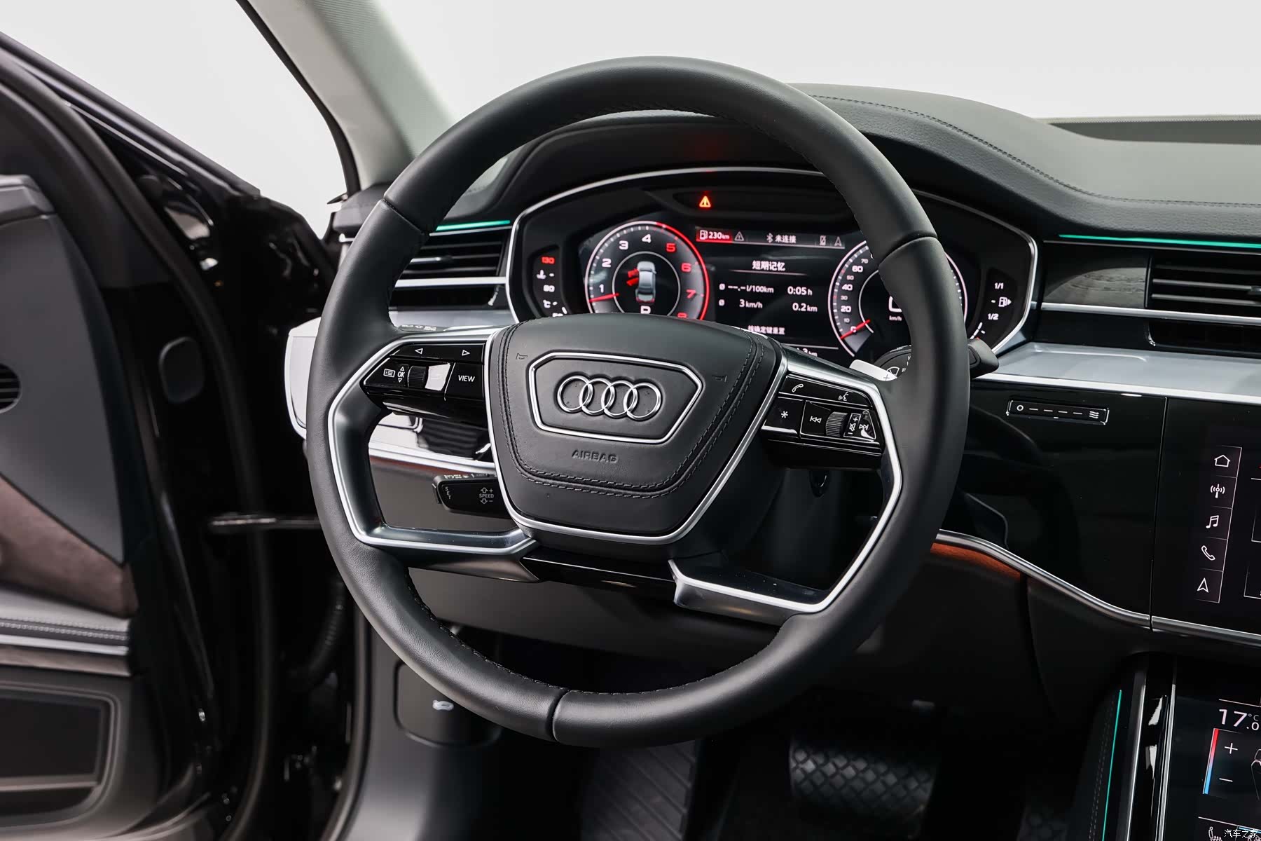 Audi A8L, 2026 18